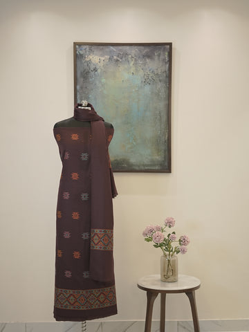 Wine Kullu Weaved Hem Semi Pashmina Winter Set