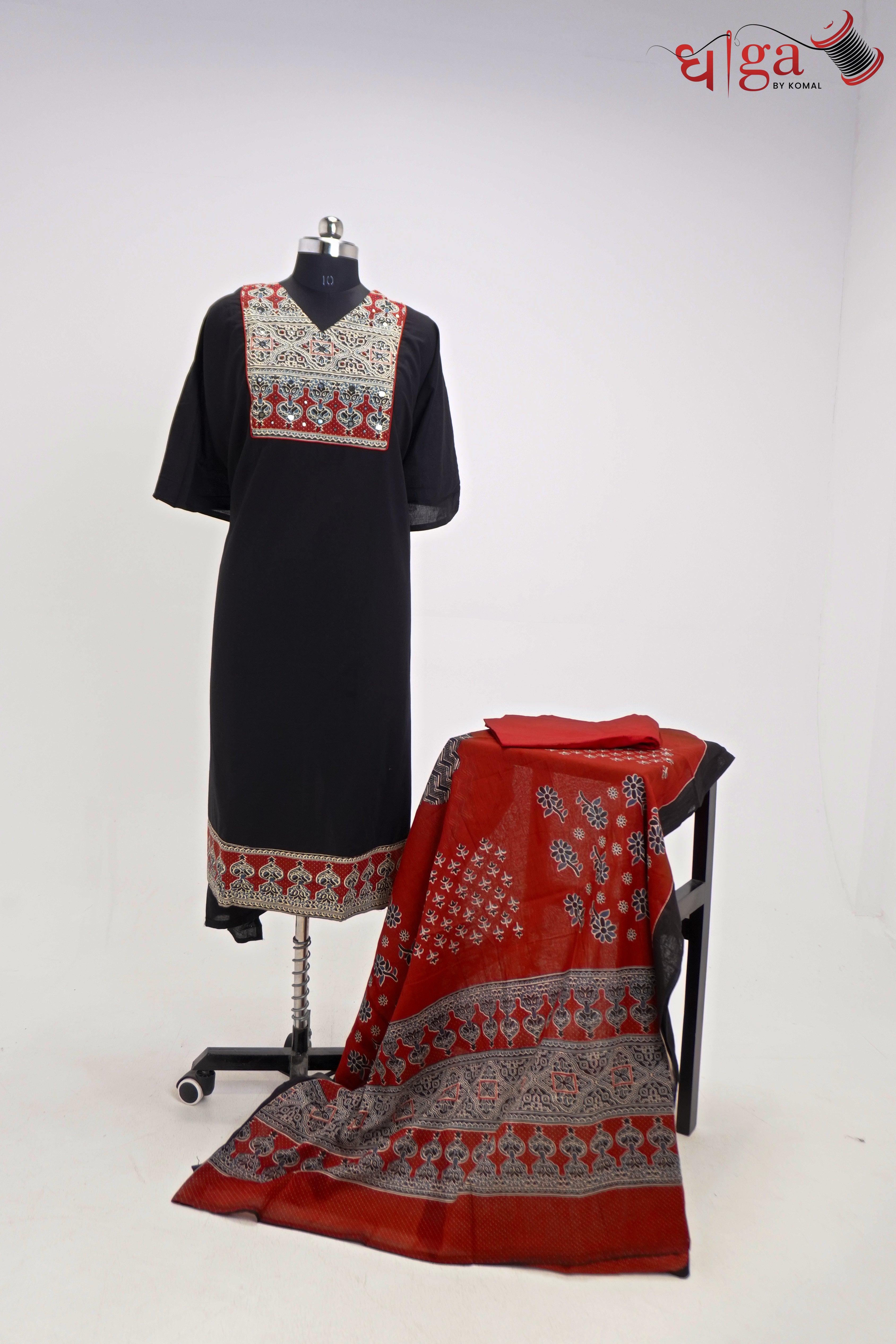 Elegant black unstitched cotton suit set