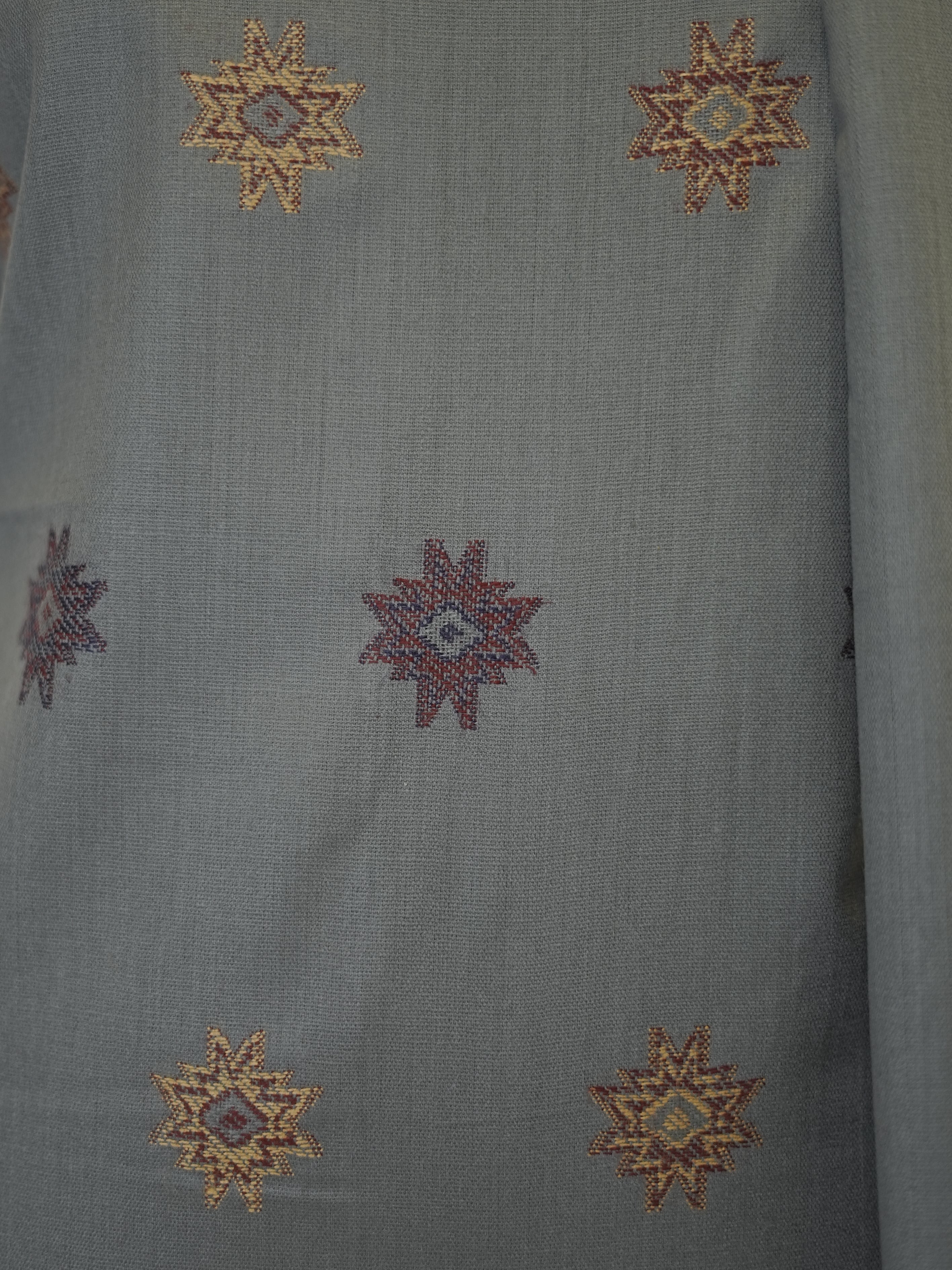 Cloud Grey Kullu Weaved Hem Semi Pashmina Winter Set